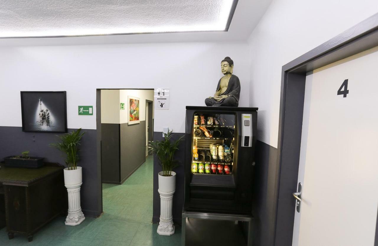 Enna-Zimmervermietung Hamburg Ngoại thất bức ảnh